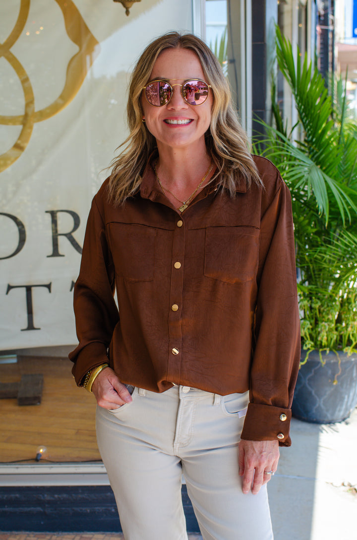 Classic Style 3/4 Sleeve Button Down Top in Chocolate