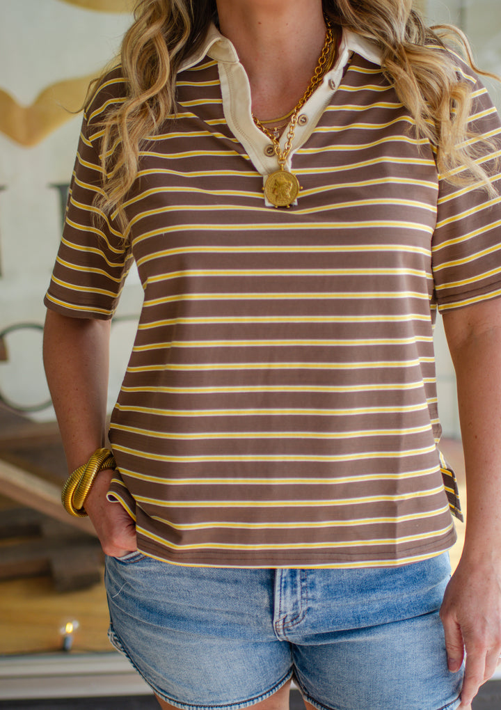 Retro Style Stripe Collared Short Sleeve Top in Mocha