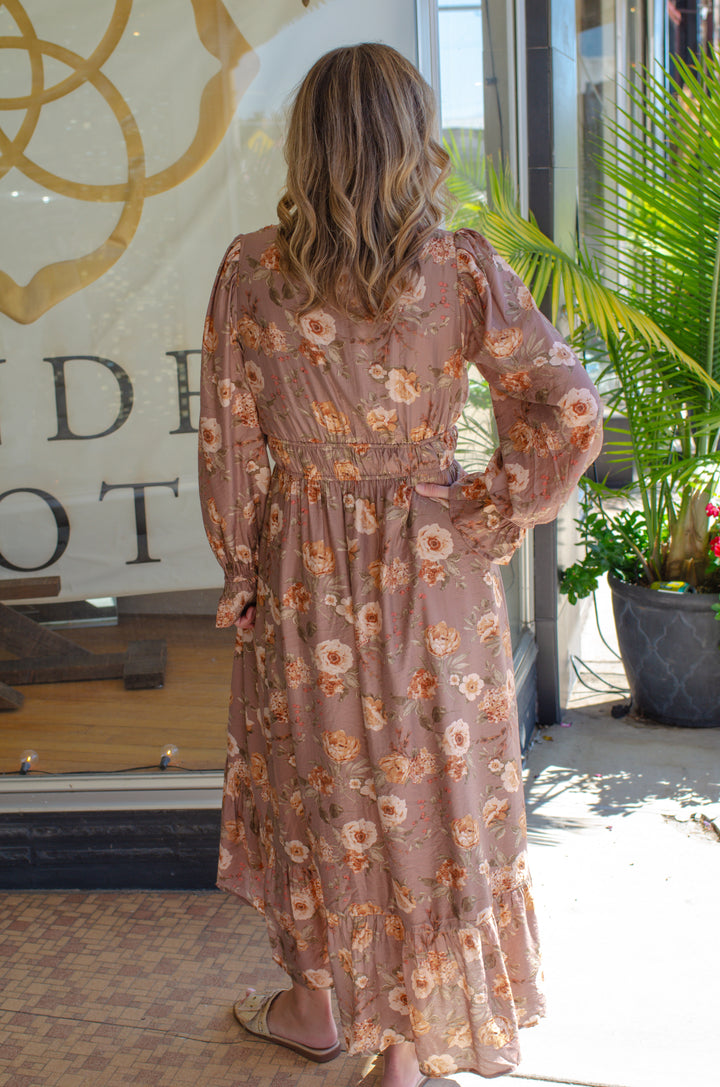 Fall Beauty Empire Waist Floral Maxi Dress in Taupe