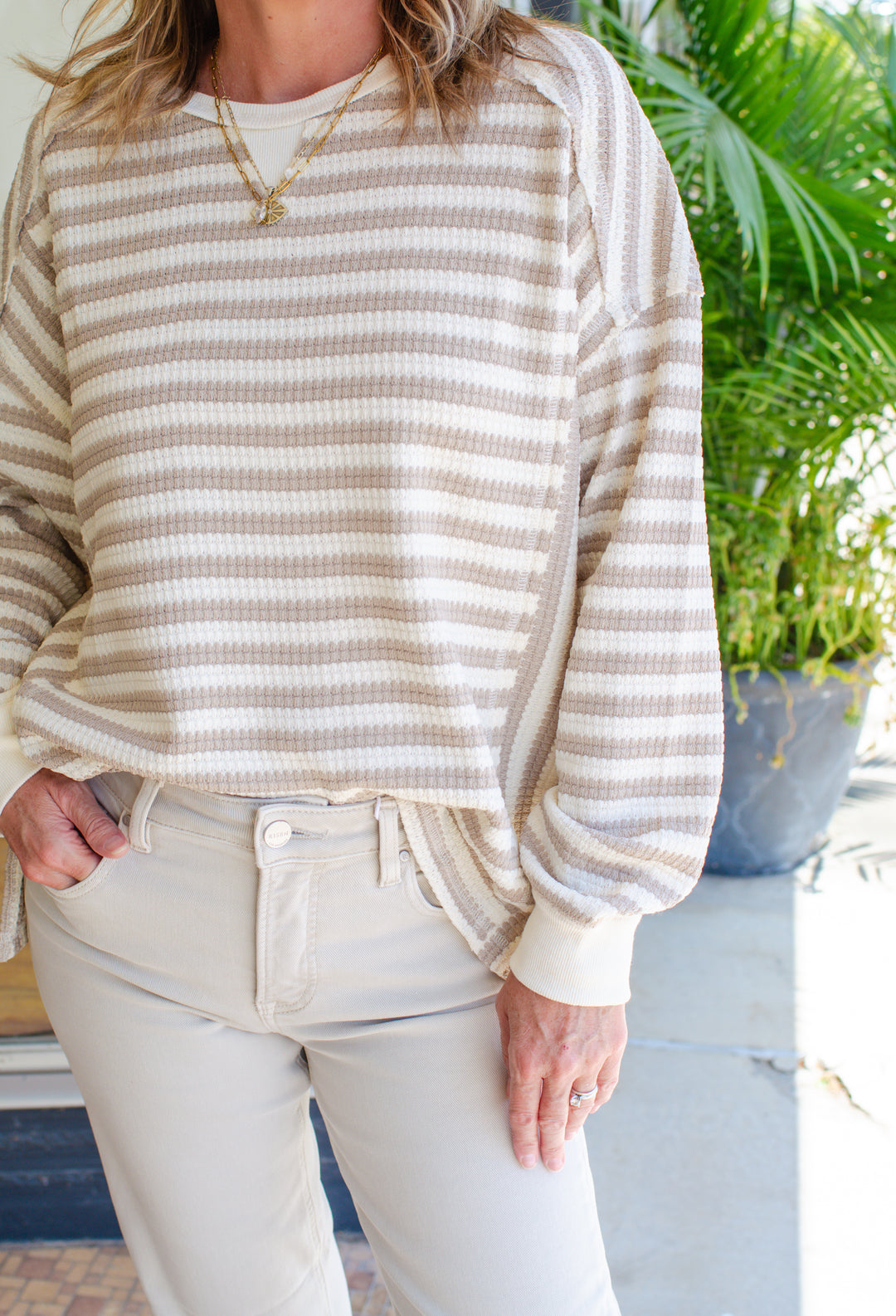 NT12742 Taupe/Cream