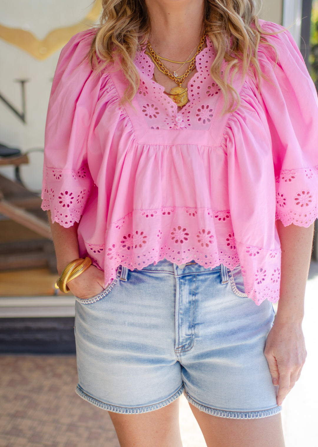 Darling Eyelet Lace Bubble Sleeve Blouse in Pink