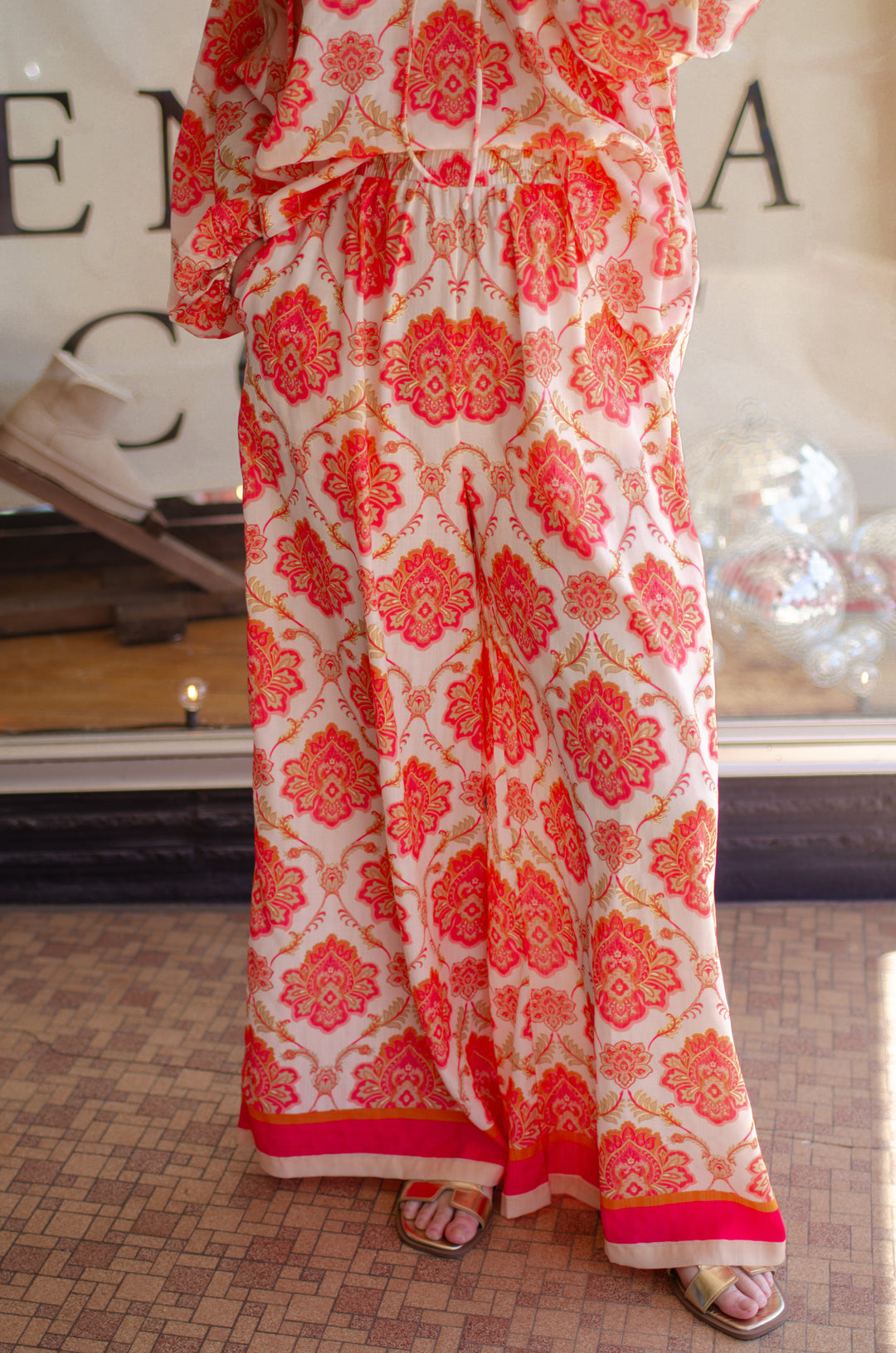 Spring Coral & Cream Mandela Printed Stretch Top Wide Leg Pant