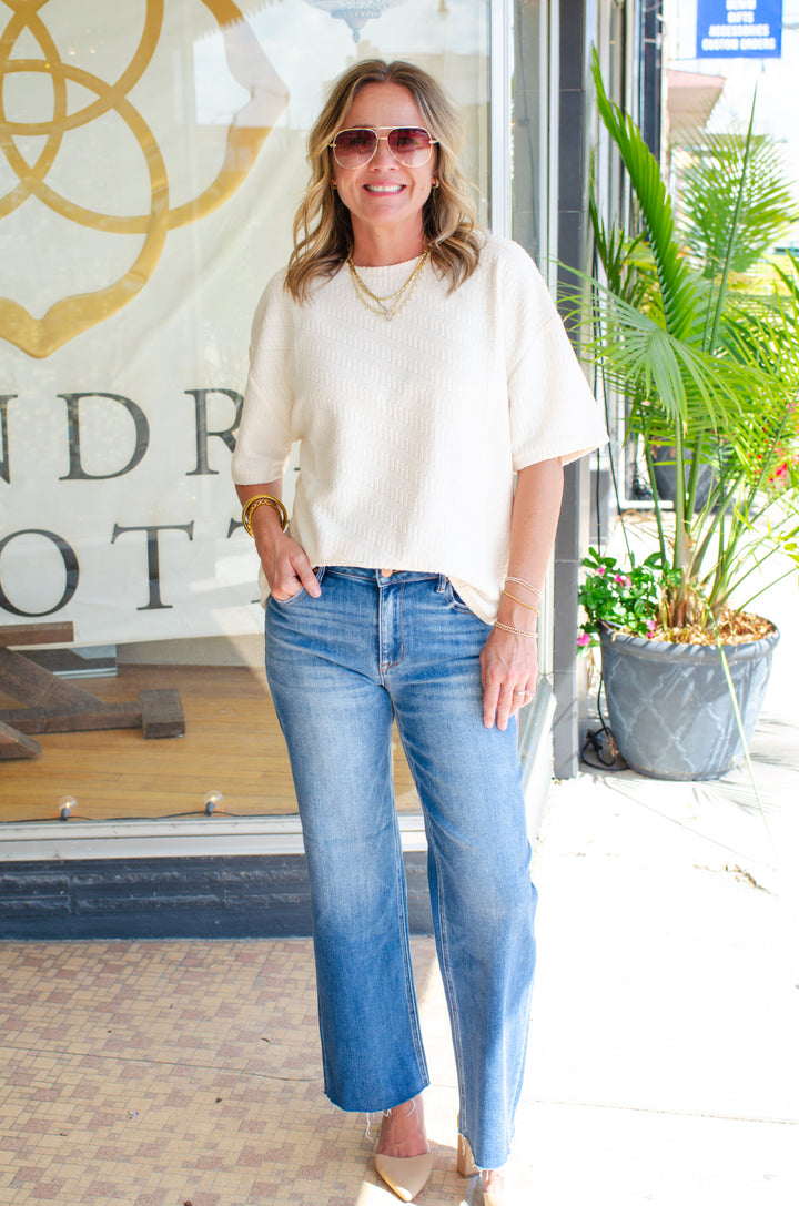 Casual Vibes Top in Cream