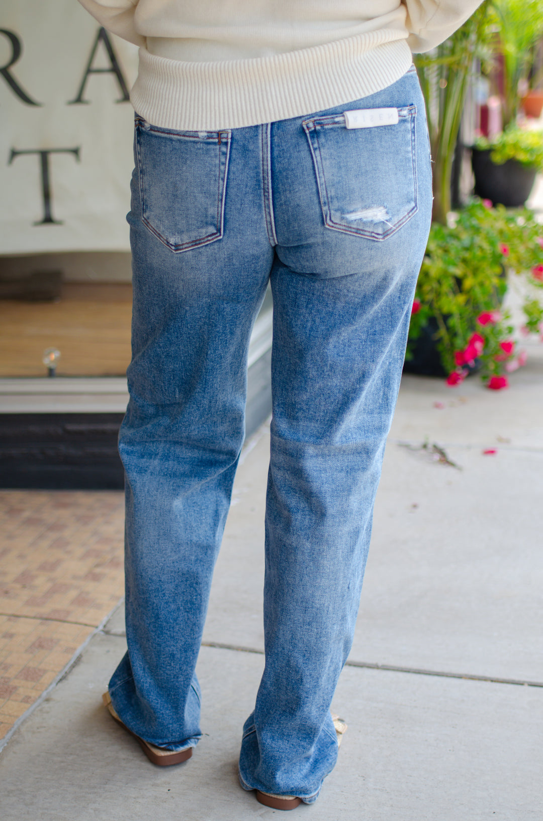 Risen High Rise Wide Leg Baggy Jeans in Medium Wash