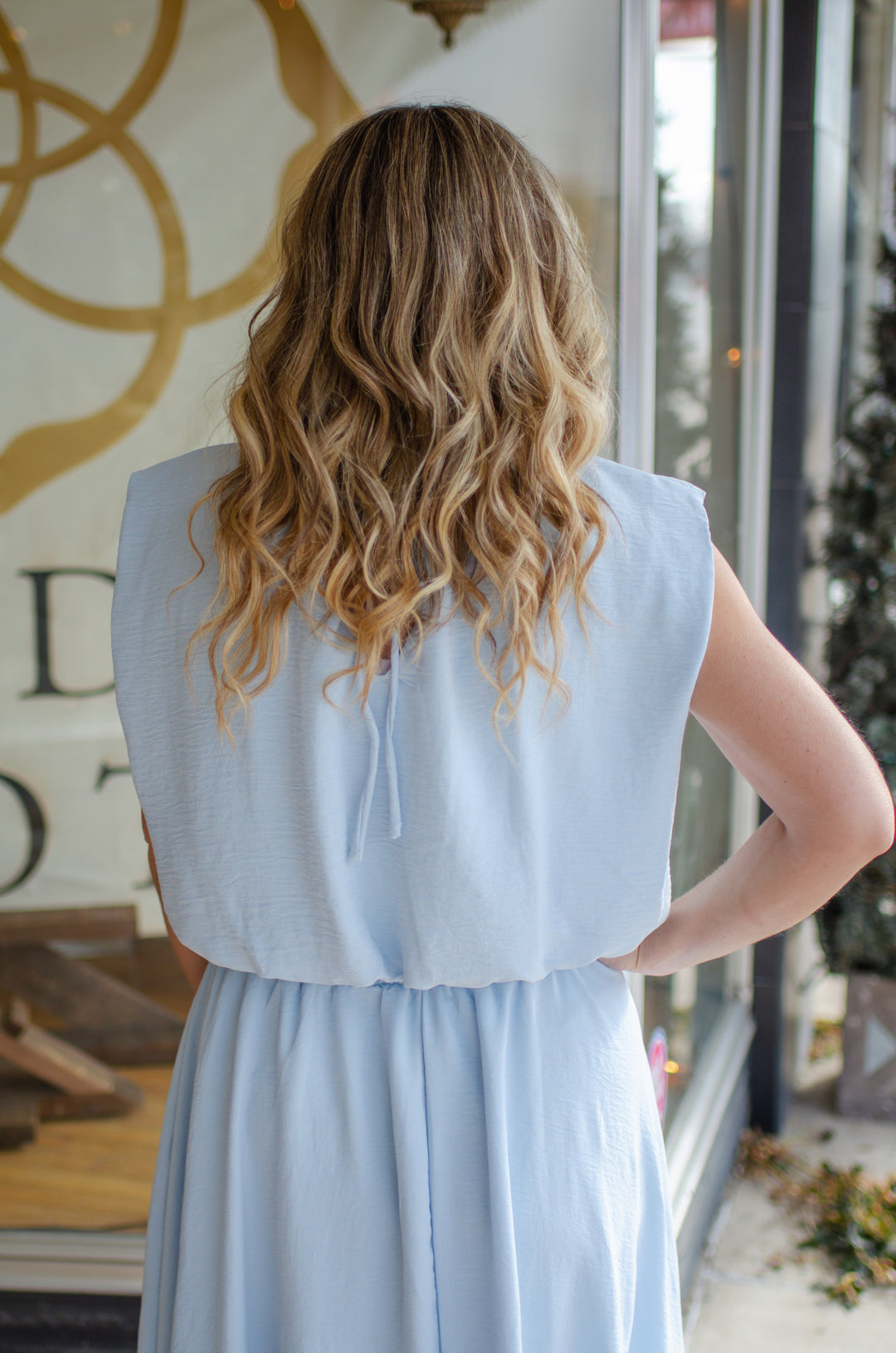 Stunning Moment Bubble Cap Sleeve Top in Powder Blue