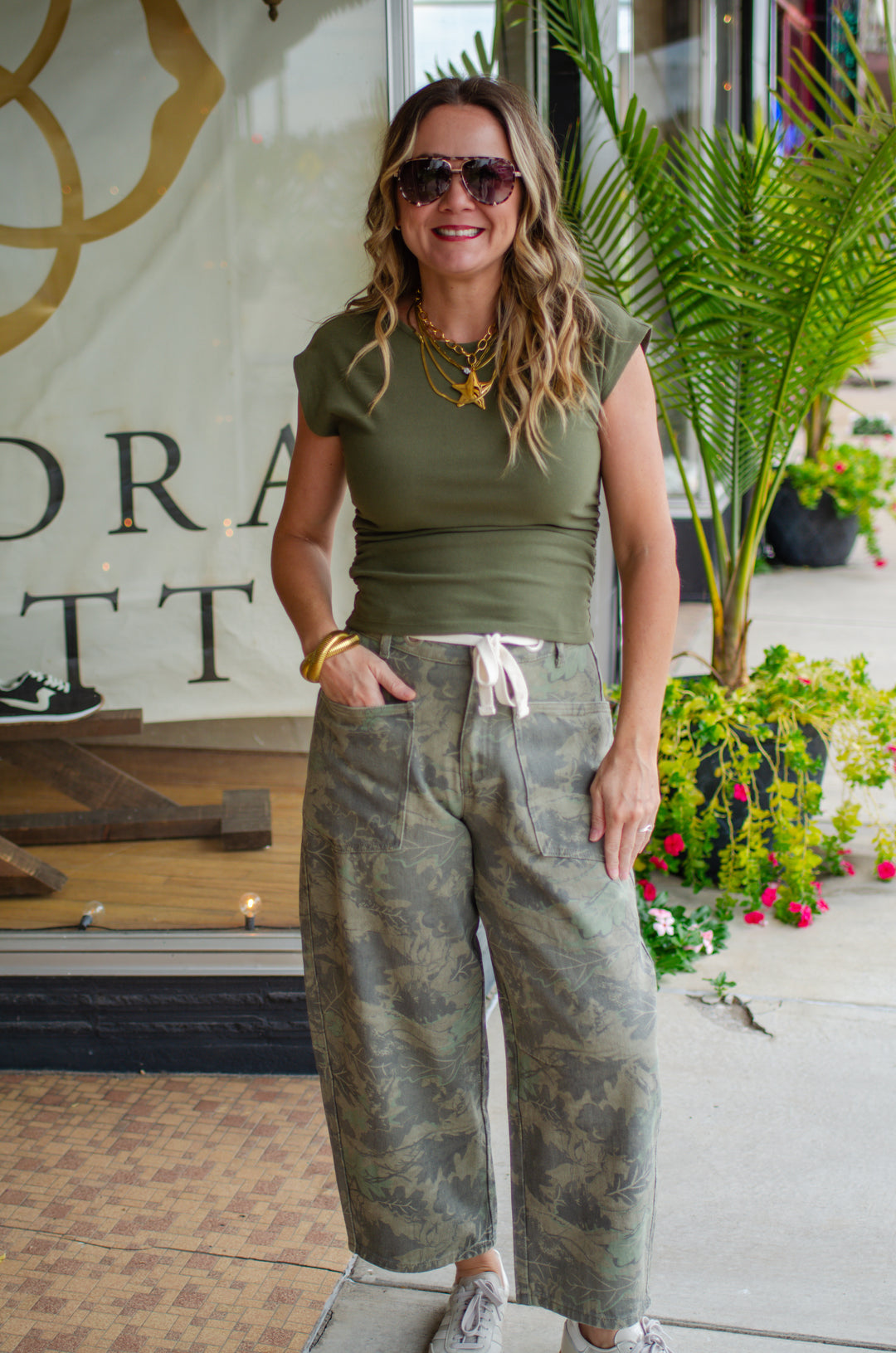 Chic Basics Top in Olive