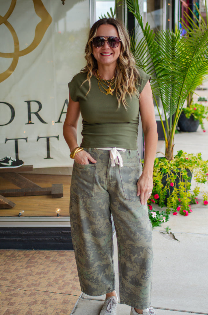 Chic Basics Top in Olive