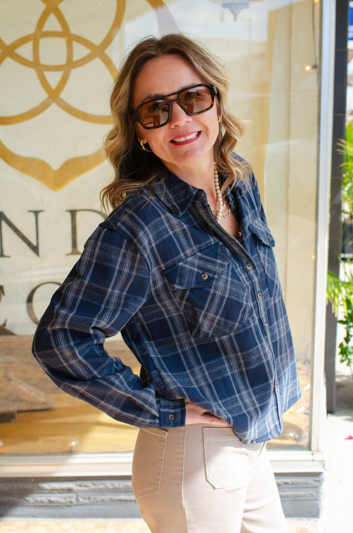 Bonfire Plaid Button Down Flannel in Navy/Grey Mix