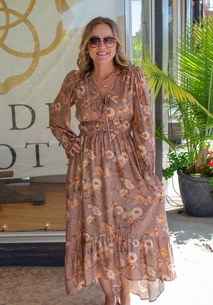 Fall Beauty Empire Waist Floral Maxi Dress in Taupe