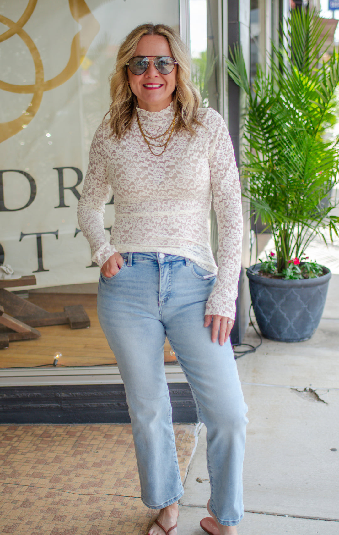 Heart Like Mine Fitted Long Sleeve Lace Top in Ivory