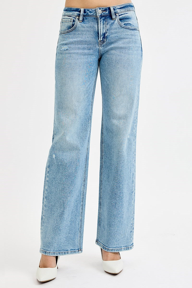 Risen Low Rise Wide Leg Jeans in Medium Wash