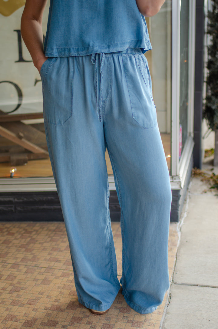 Chambray Lover Wide Leg Lightweight Pant