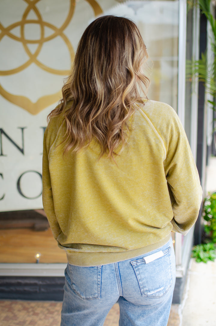 Pacifico Burnout Pullover in Golden Yellow