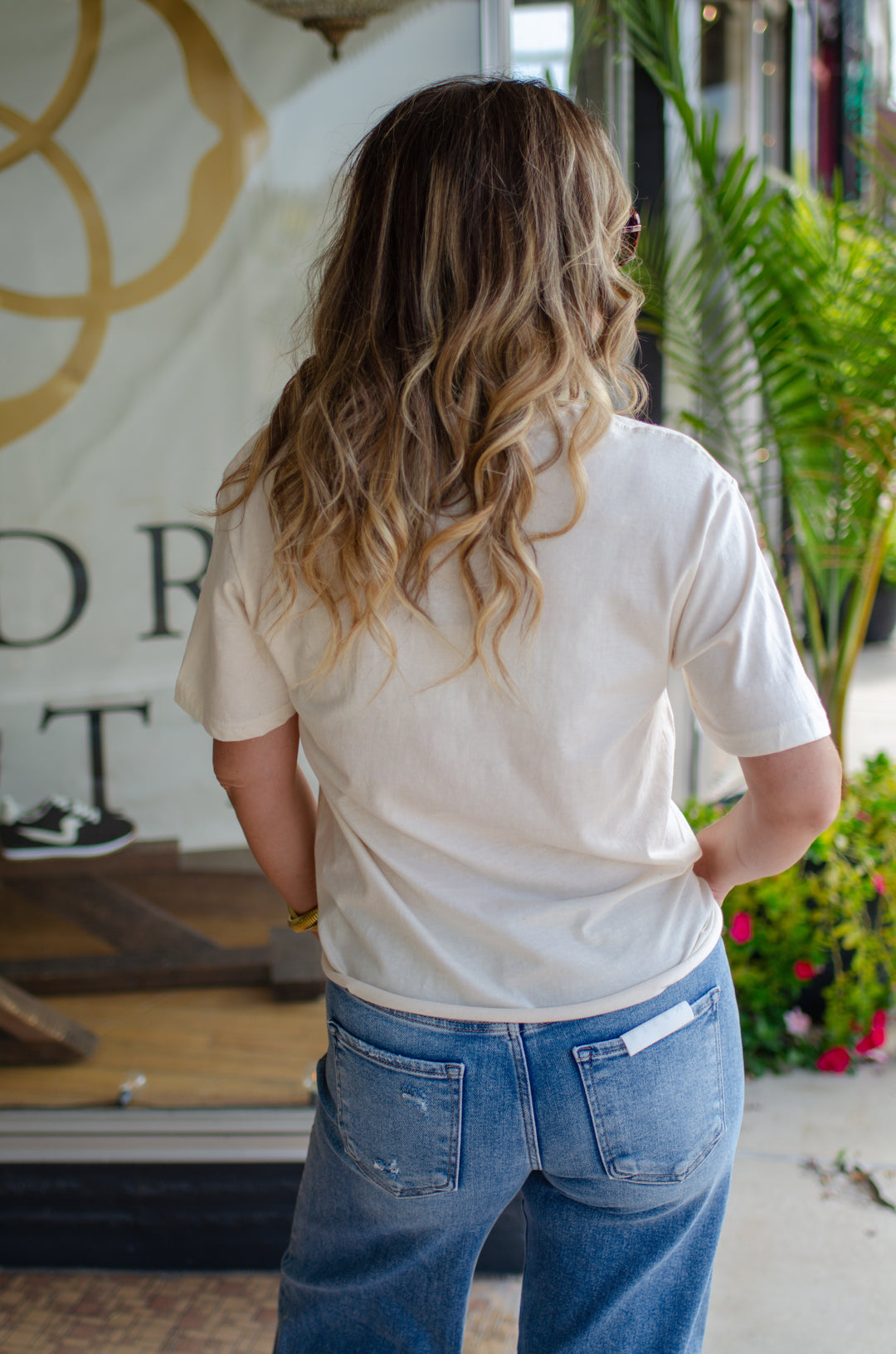 Guitar + Cadillacs Cream Graphic Tee