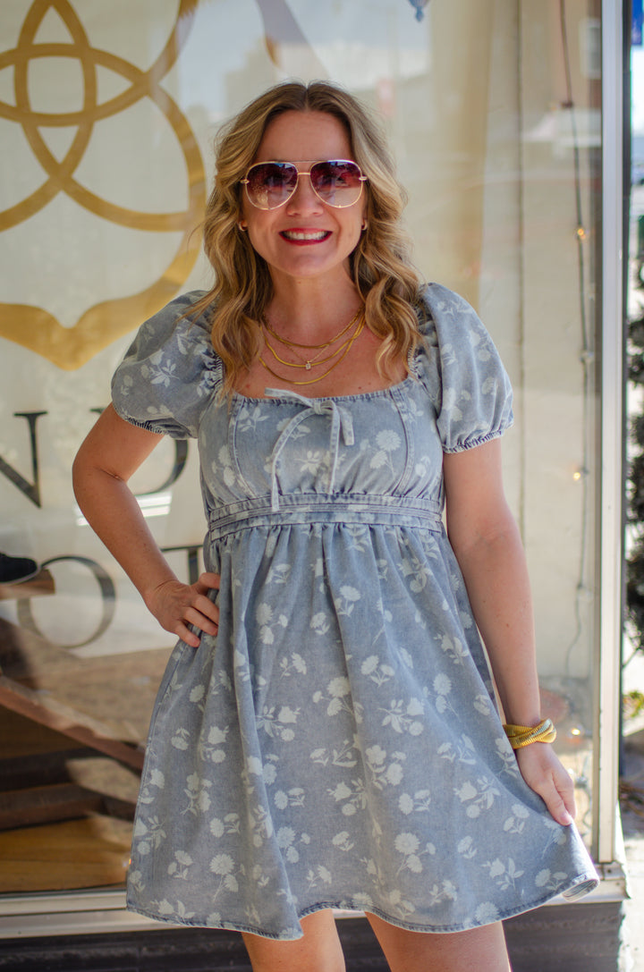 Feeling Floral Denim Acid Wash Bubble Sleeve Stretch Waistline Dress