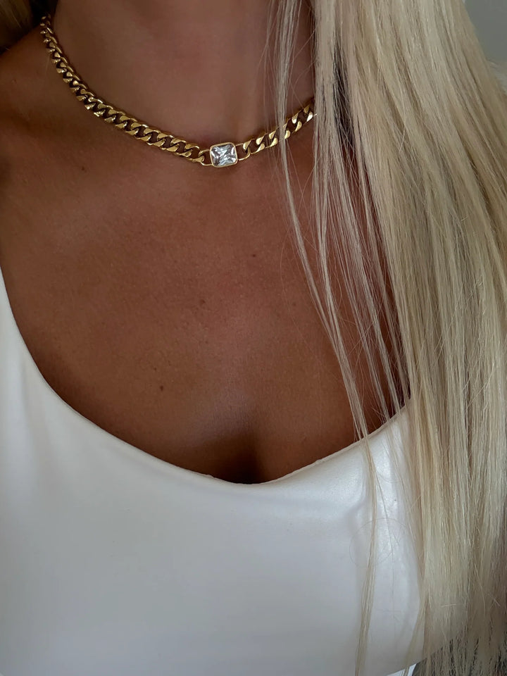 CHANSUTTPEARLS Chain with Diamond Pendant Necklace