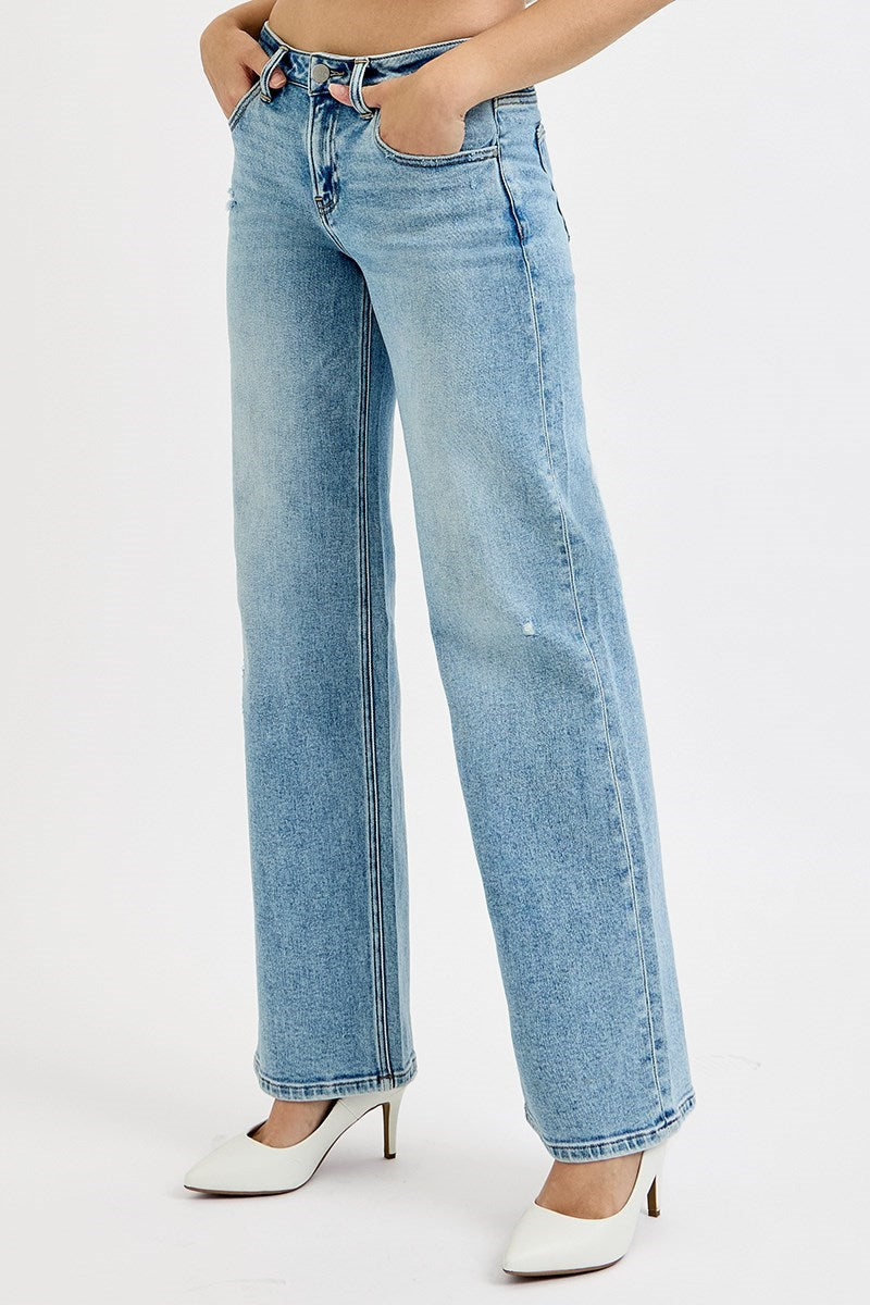 Risen Low Rise Wide Leg Jeans in Medium Wash