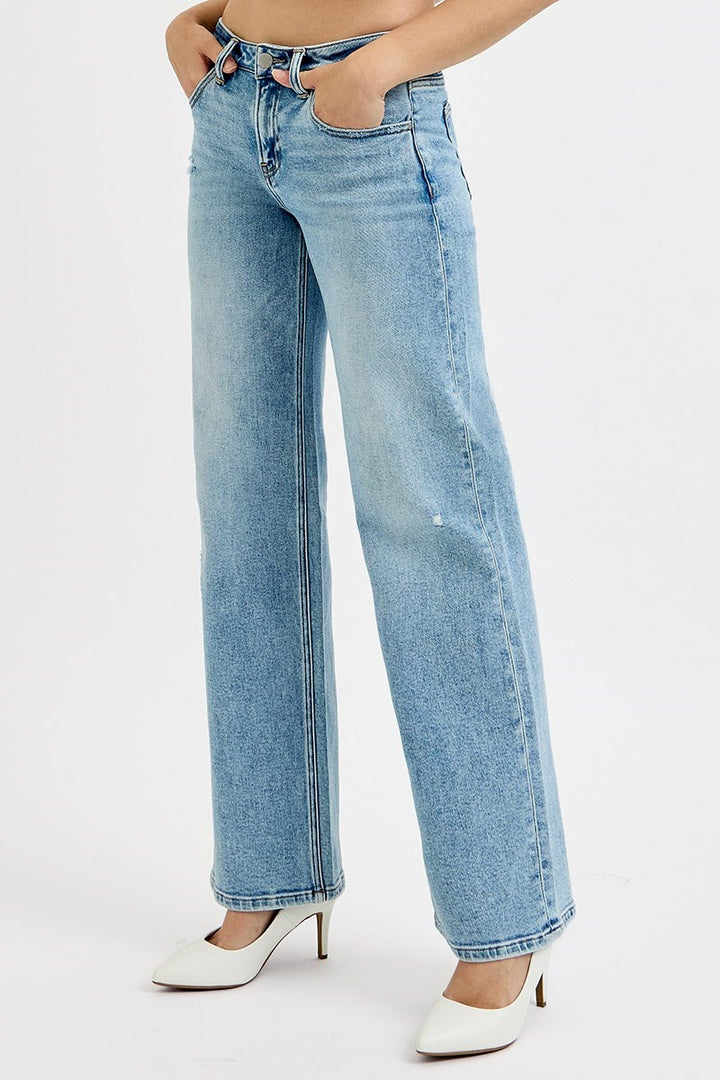 Risen Low Rise Wide Leg Jeans in Medium Wash