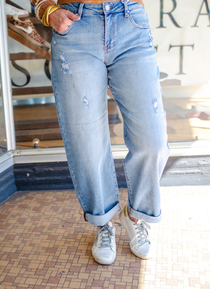 Risen Slouchy Ankle Length Barrel Jeans with Cuff in Medium