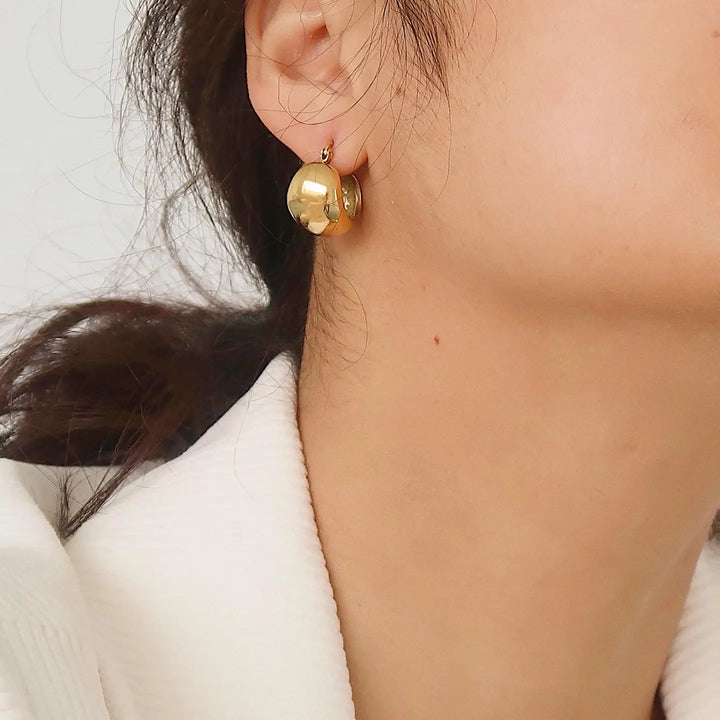 Luxe 18K Non-Tarnish Classic Round Huggie Earrings