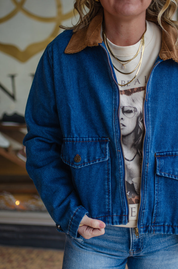 On Trends Denim Barn Style Jacket with a Corduroy Collar