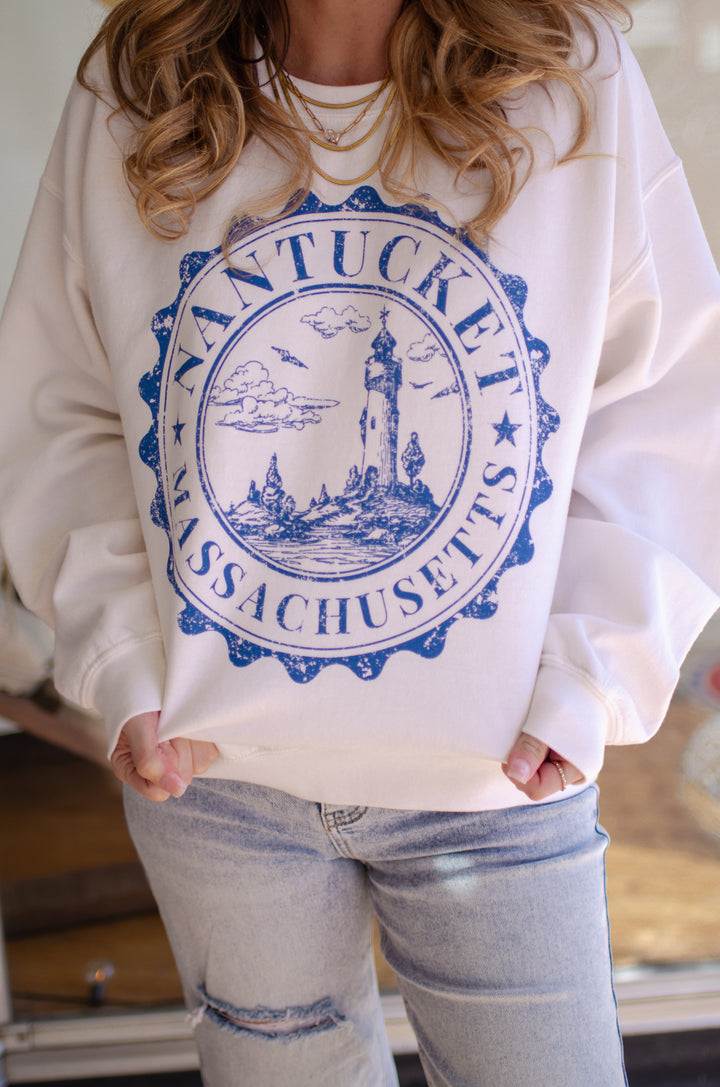 Nantucket Graphic Oversized Sweatshirt in White