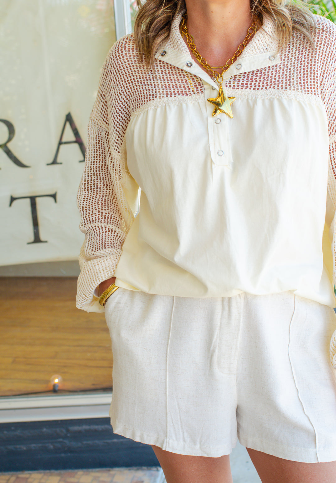 Breezy Summer Mesh Sleeve Collared Top in Cream