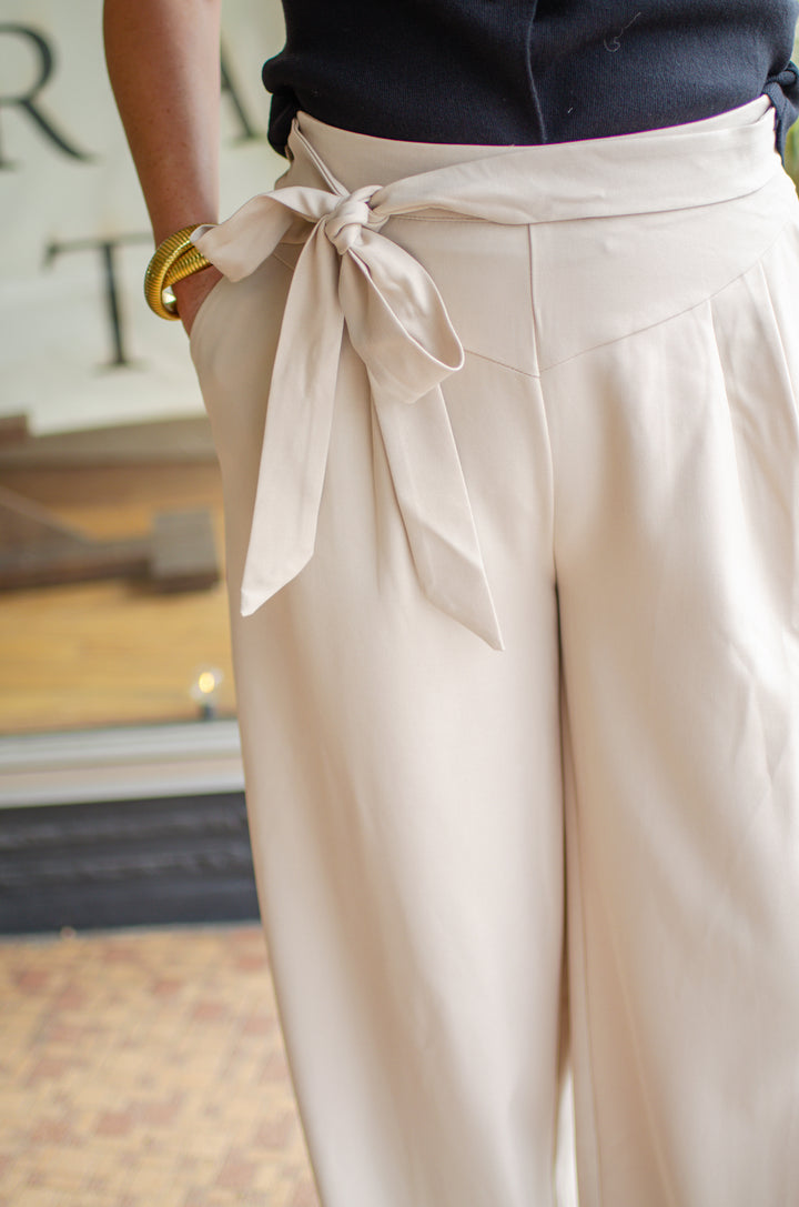 Timeless Wide Leg Pant in Oatmeal