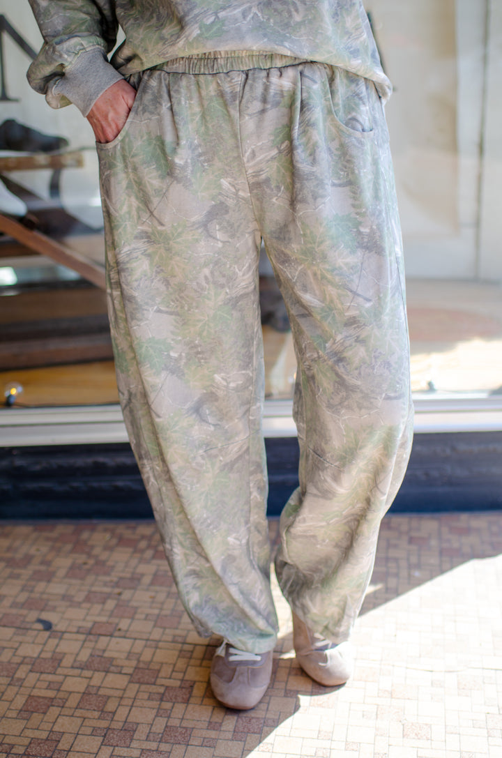 See You Now Camo Print Casual Knit Barrel Pants in Olive