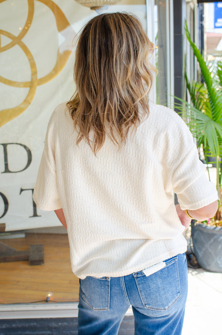 Casual Vibes Top in Cream