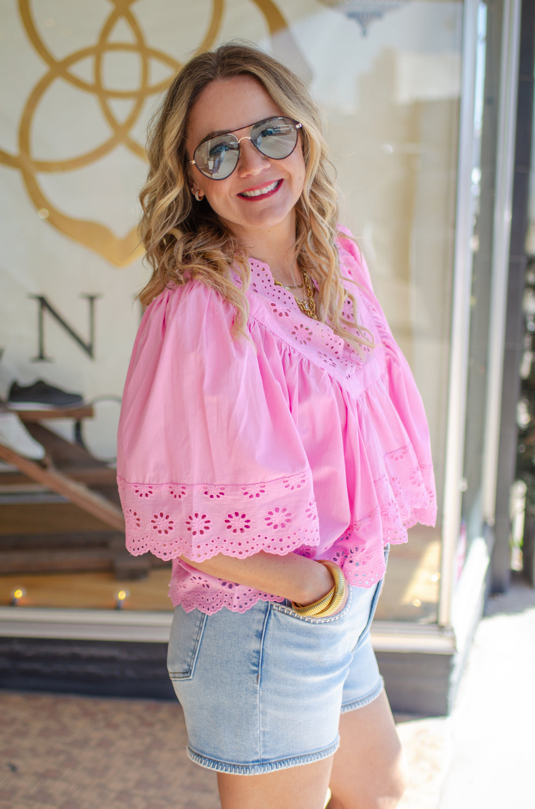 Darling Eyelet Lace Bubble Sleeve Blouse in Pink