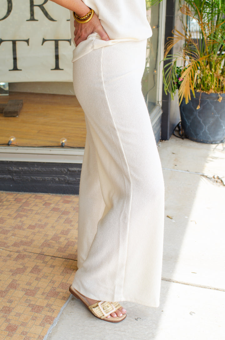 Classic Day Stretch Pull On Wide Leg Pant in Cream