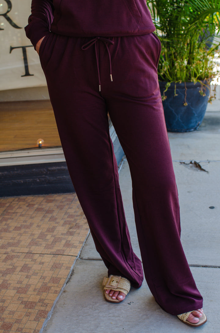 IP9445 Burgundy