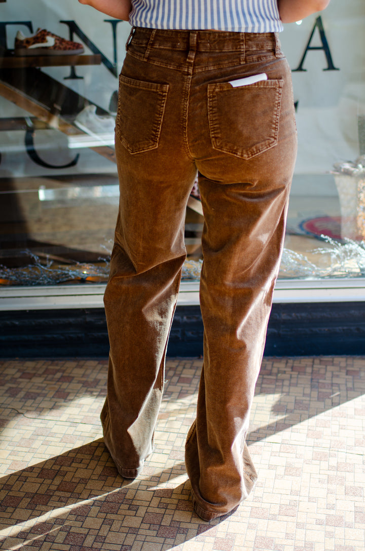 Risen High Rise Wide Front Yoke Corduroy Pants in Mocha