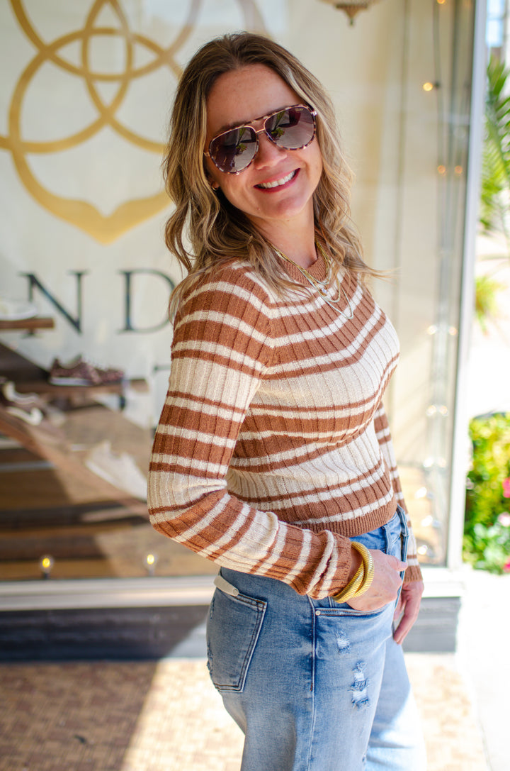 Retro Stripe Round Neckline Long Sleeve Sweater