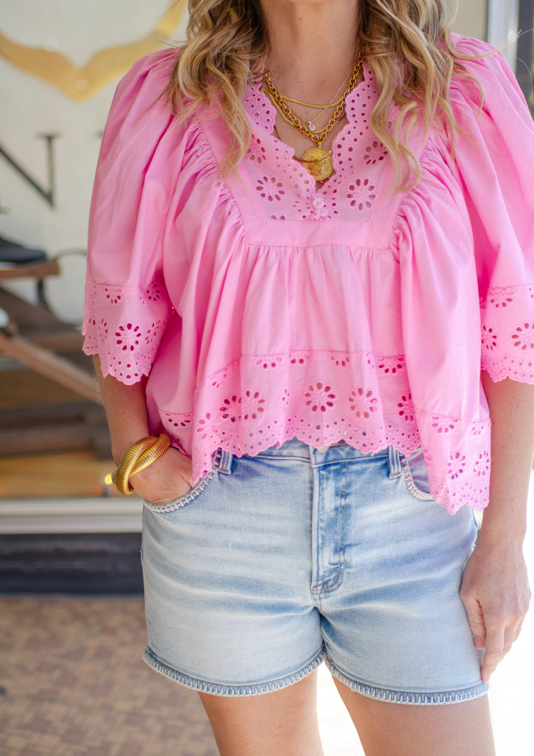 Darling Eyelet Lace Bubble Sleeve Blouse in Pink