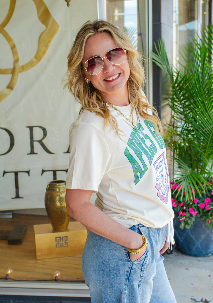 Apres Golf Graphic Tee in Ivory