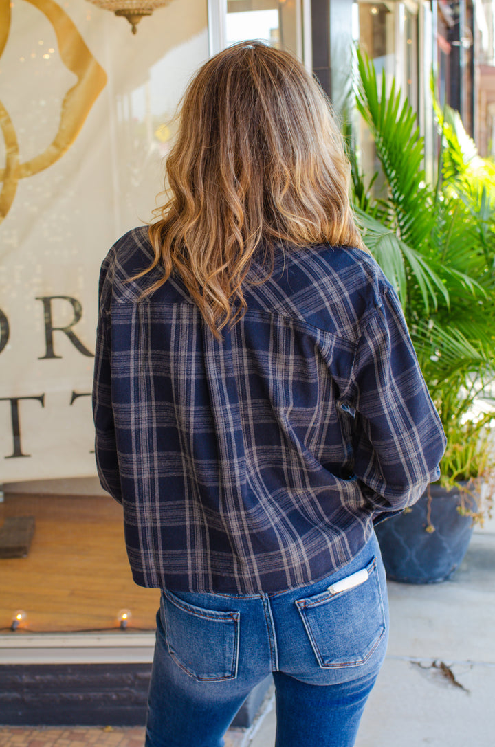 Bonfire Plaid Button Down Flannel in Navy/Grey Mix