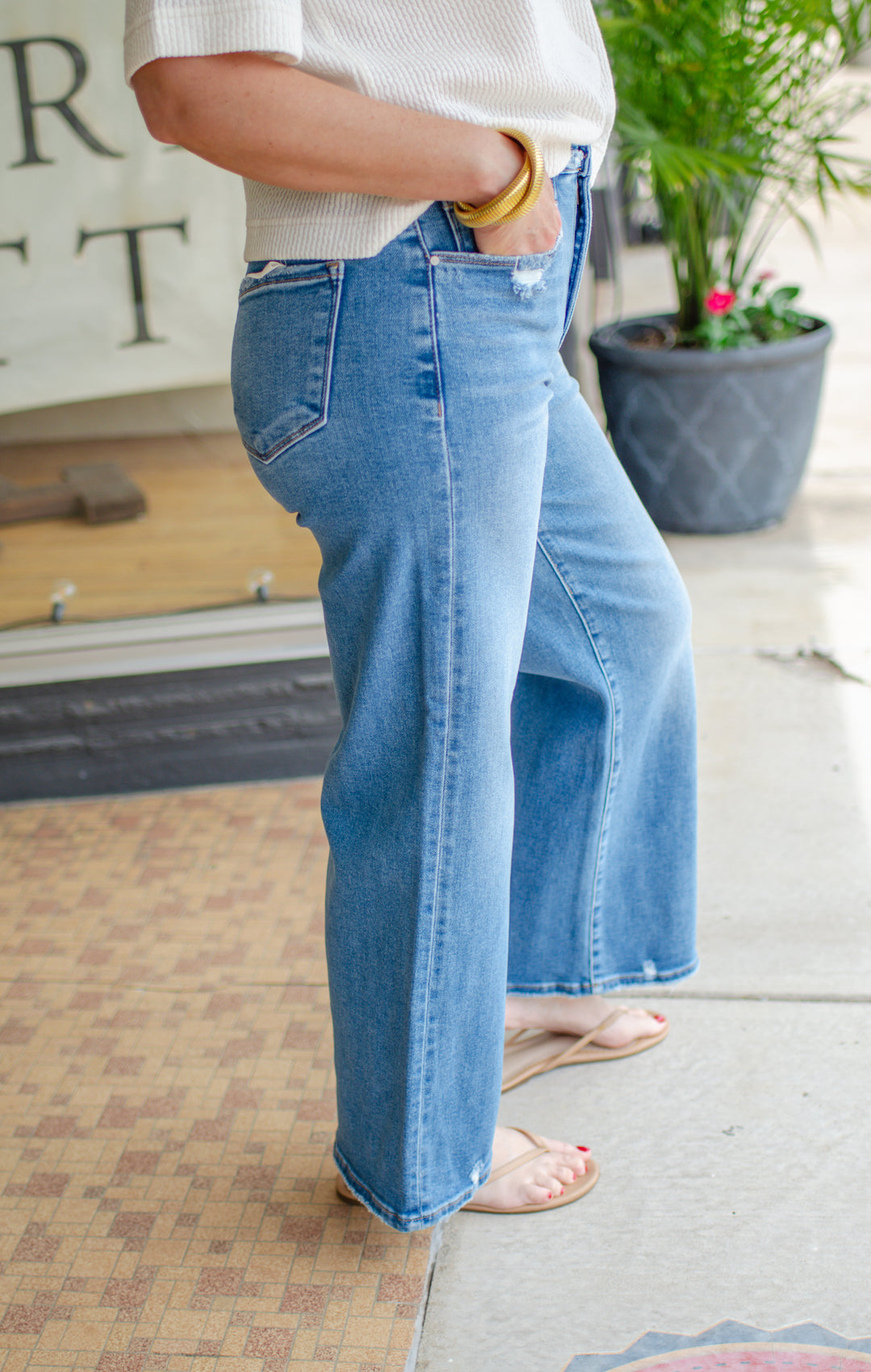 Risen High Rise Tummy Control Crop Wide Leg Jeans