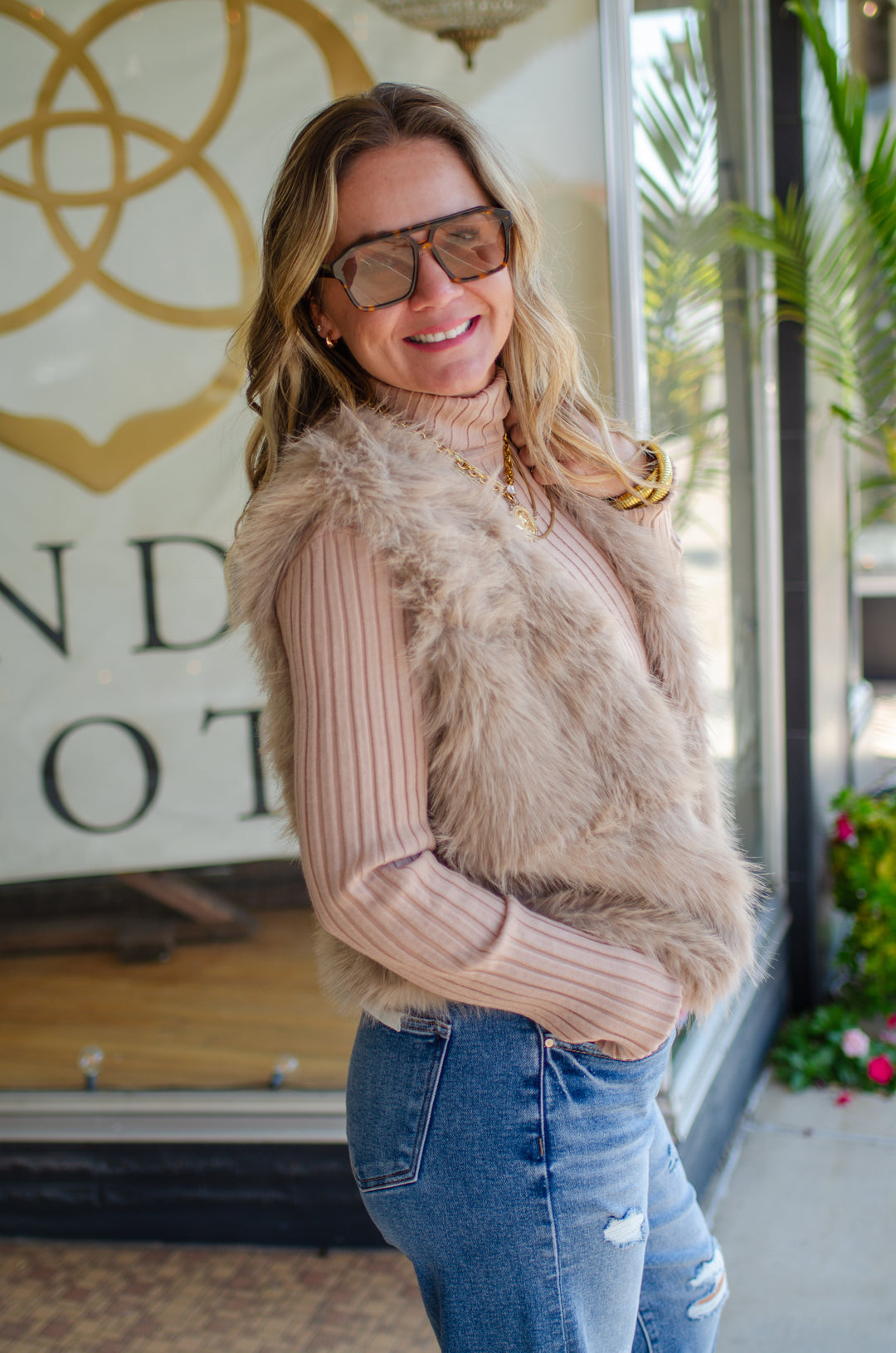 Glam Fur Vest in Taupe