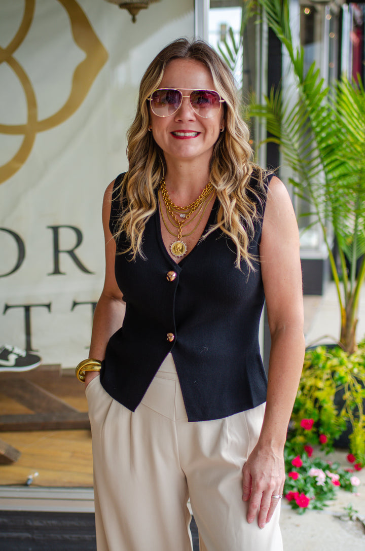 Classic Button Down Top in Black