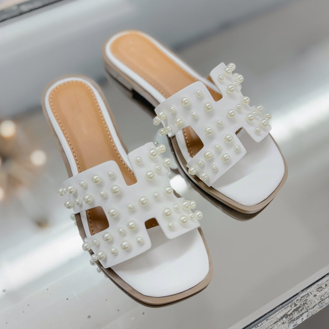 Classic Pearl Slide Sandal in White