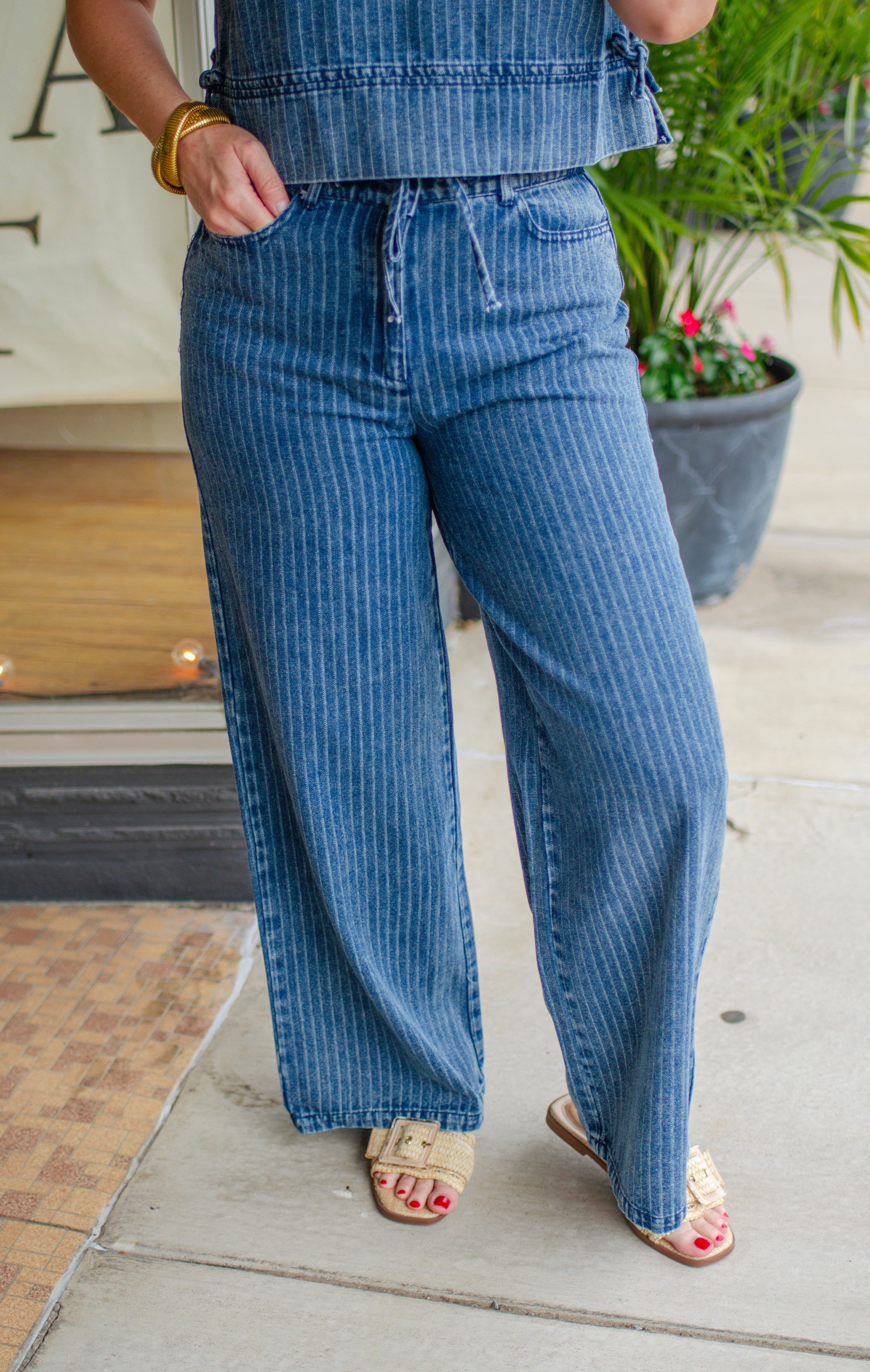 Bold Denim Pinstripe Stretch Tie Front Wide Leg Pants in Dark