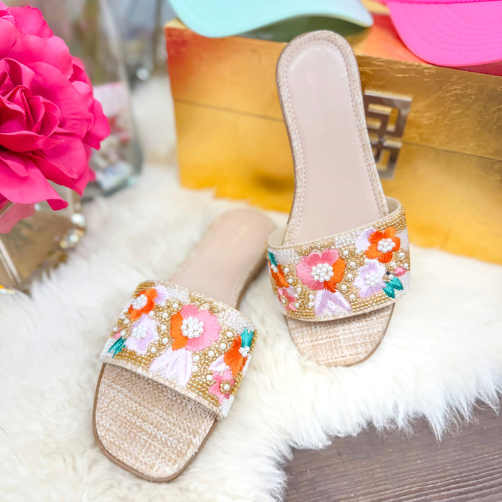 Sophie Sandal in Beige/Raffia