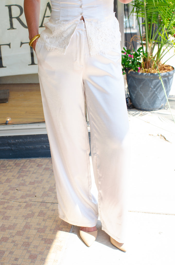 Fall Romance High Rise Satin Wide Leg Pant in Champagne