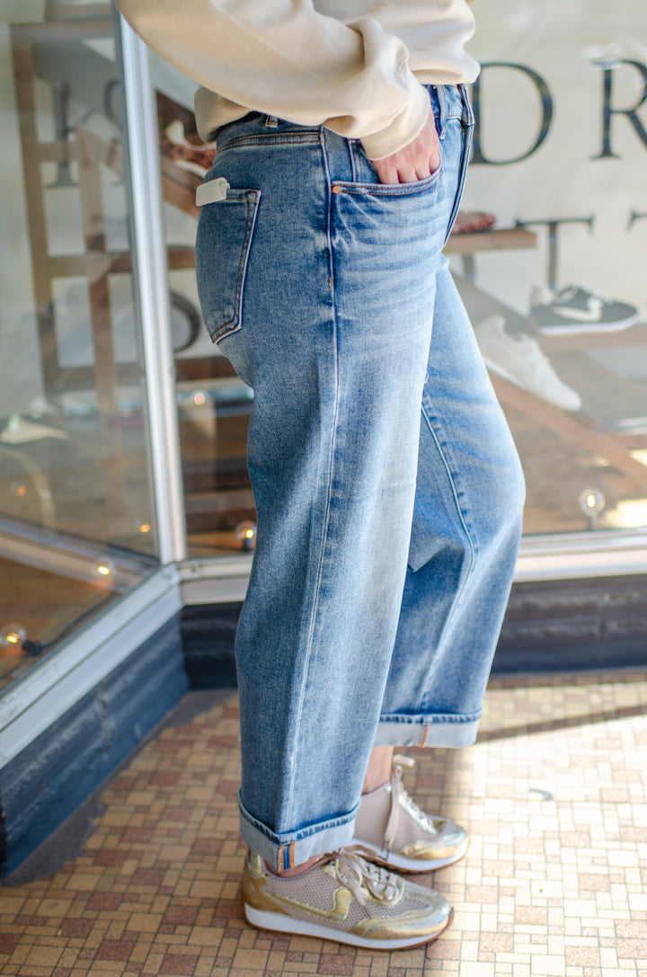 Risen High Rise Cuffed Straight Leg Jeans in Medium