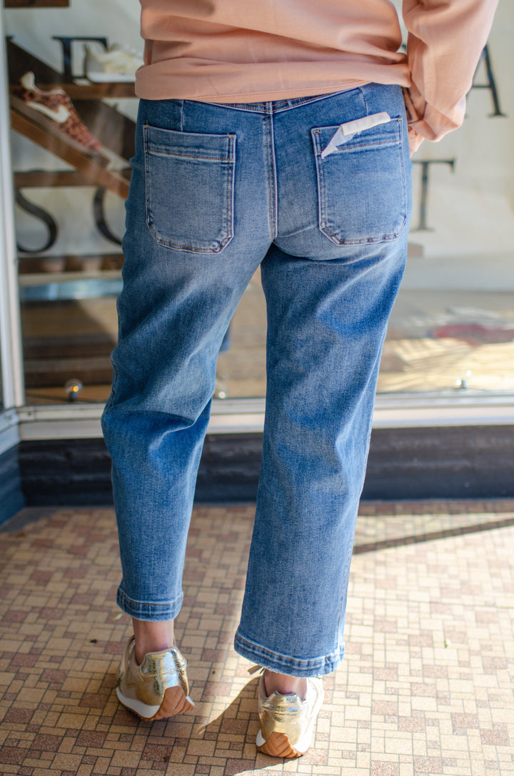 Risen Slouchy Crop Barrel Twist Seams Button Down Jeans in Medium Wash