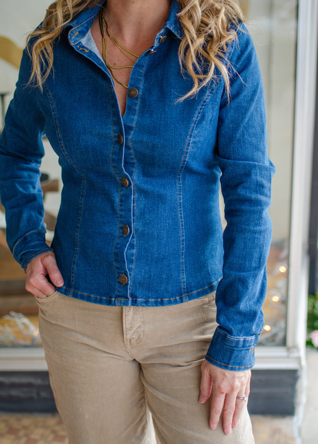 Perfect Denim Fitted Button Down Collared Top in Dark Denim