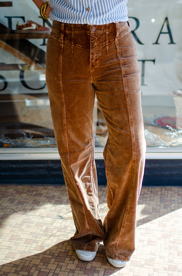 Risen High Rise Wide Front Yoke Corduroy Pants in Mocha