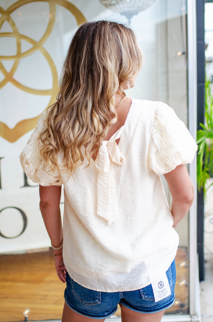 Oh So Chic Top in Cream